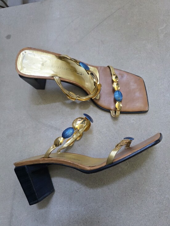 Giuseppe Zanotti Shoes - Vtg Vicini Giuseppe Zanotti Metallic Gold Blue Square Toe Bejeweled 38.5 Y2K 00s
